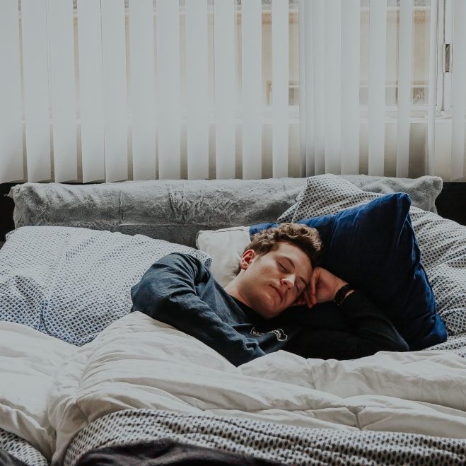 boyfriend-bed-home-sleep-napping_t20_NGOdA7